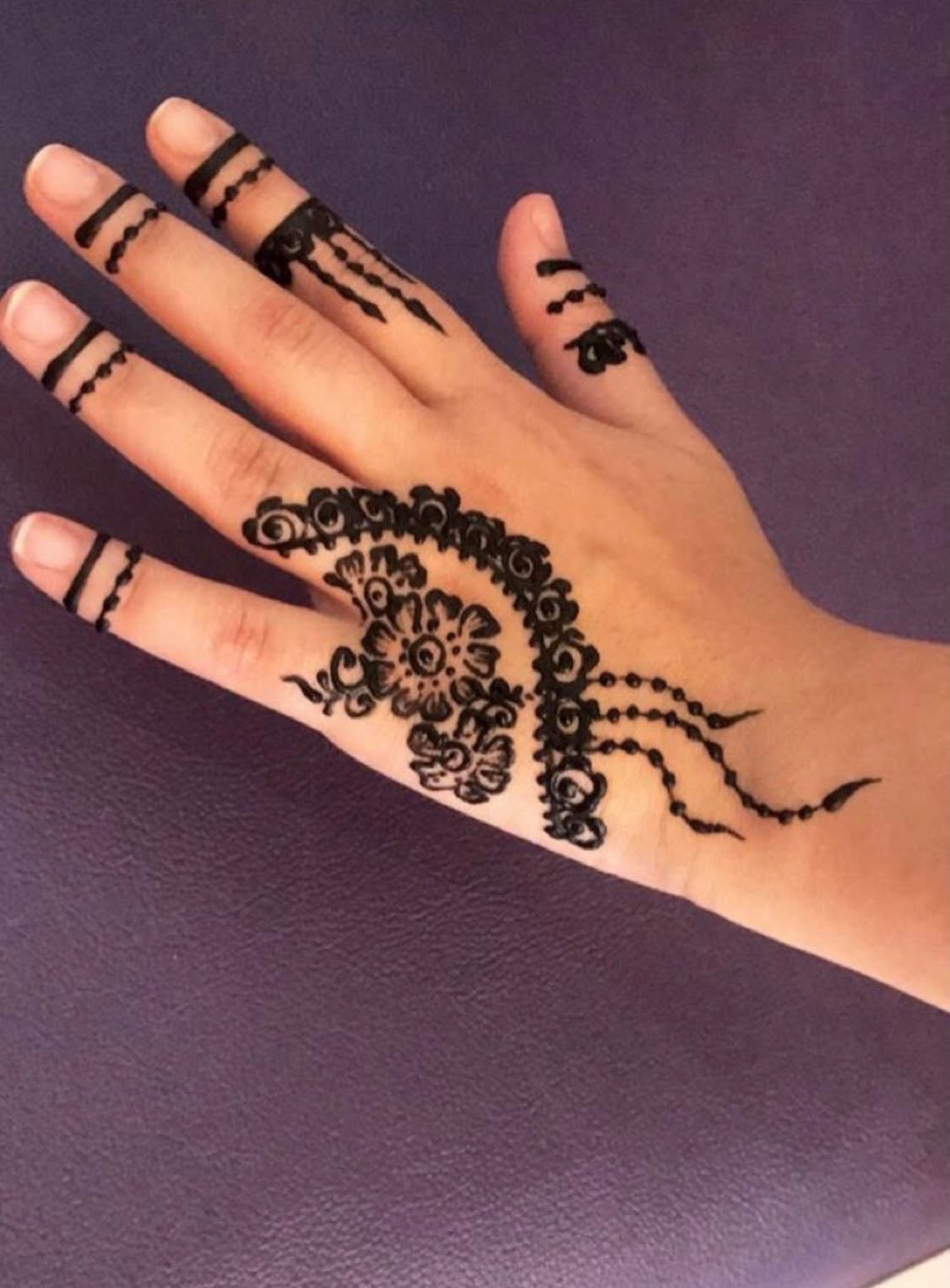 Henna Tattoo (Per Hand)